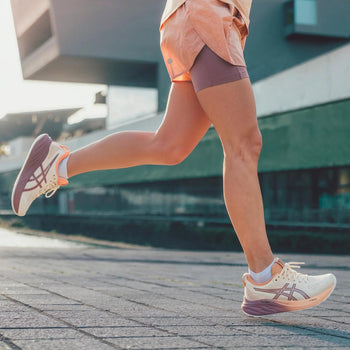 RUNNING & TRAINING