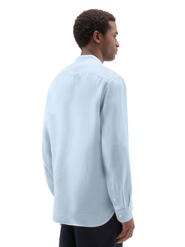 Camicie casual Uomo Woolrich - Camicia In Puro Lino Con Colletto Alla Coreana - Blu