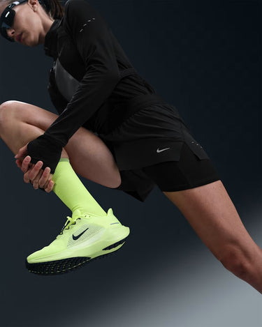 Pantaloncini Donna Nike - Shorts Da Running 2 In 1 A Vita Media In Dri-Fit - Nero