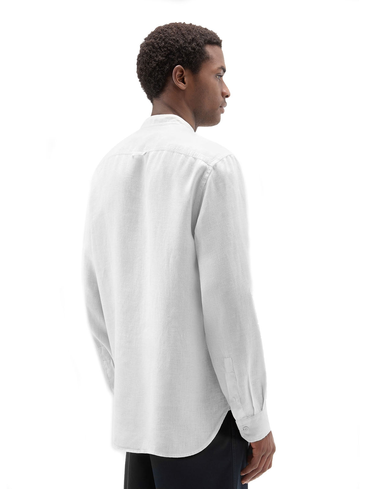 Camicie casual Uomo Woolrich - Camicia In Puro Lino Con Colletto Alla Coreana - Bianco