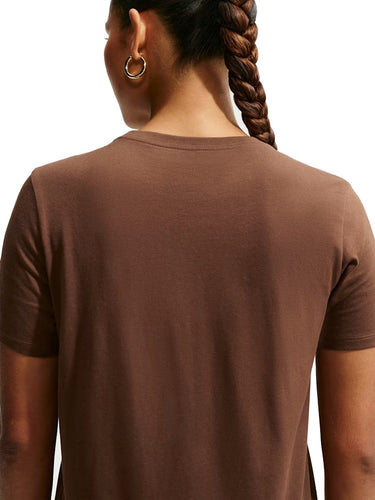 T-shirt Donna Nike - T-Shirt Sportswear Club Essentials - Marrone