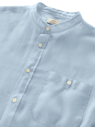 Camicie casual Uomo Woolrich - Camicia In Puro Lino Con Colletto Alla Coreana - Blu